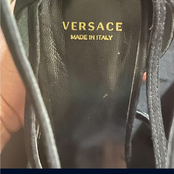 💯 auth VERSACE black strap heels - Picture 7 of 8